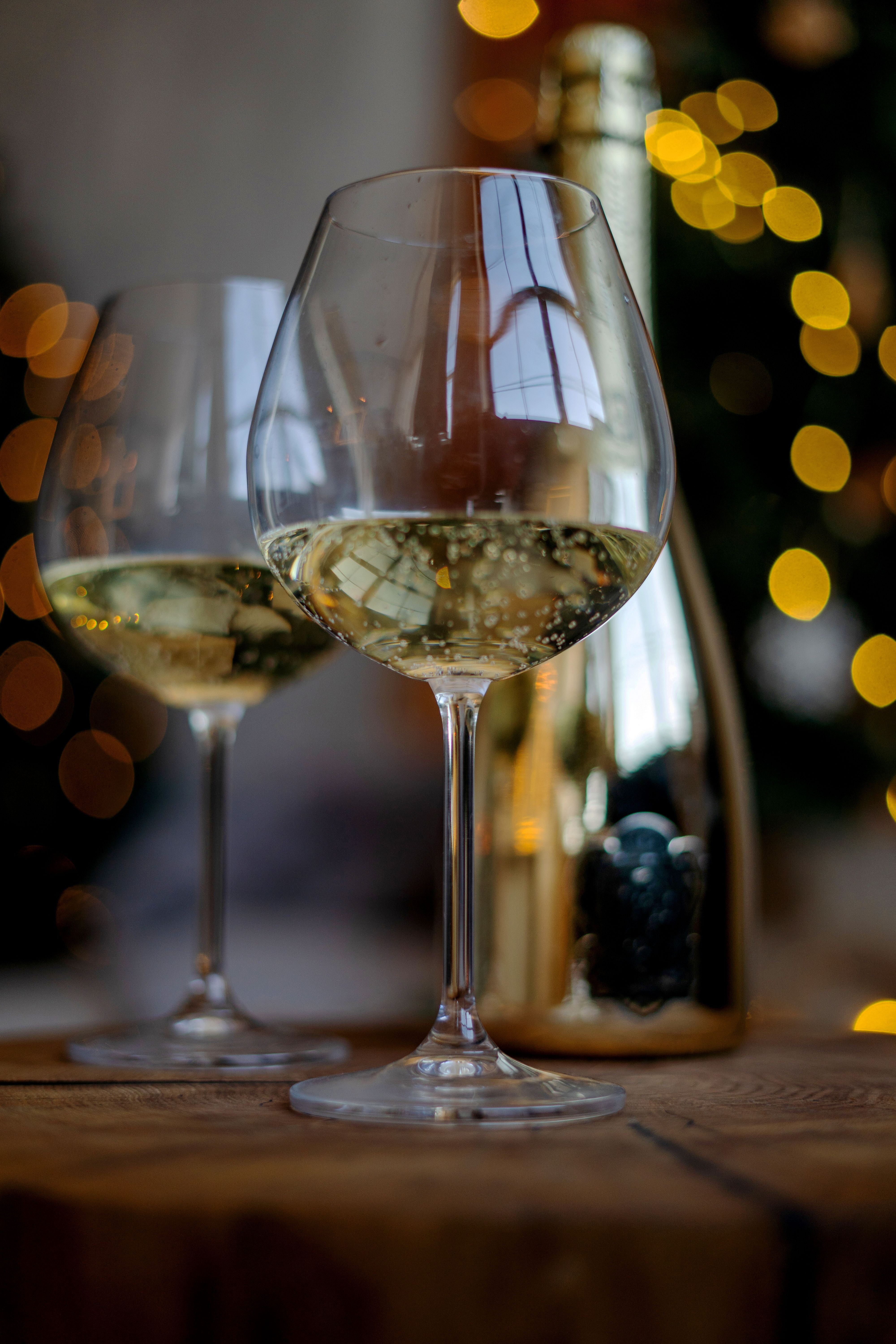 Dessert Wine Pairing Guide: Moscato, Gewürztraminer & Sweet Riesling