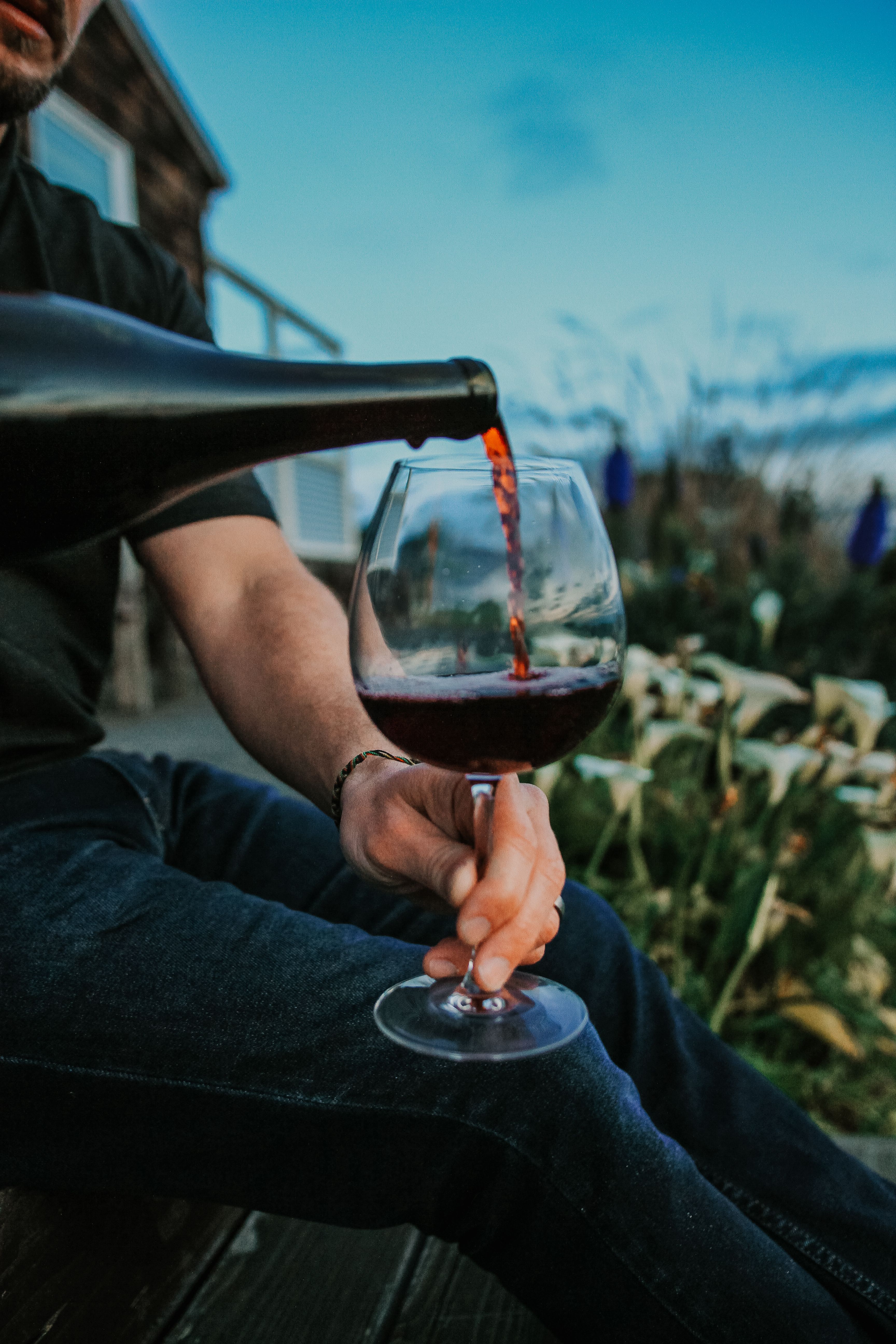 How to Do a Wine Tasting Without Getting Drunk (Yes, It's Possible)